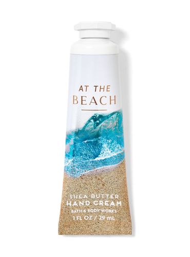 Crema-Para-Manos-At-the-Beach